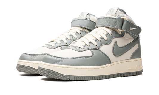 Air Force 1 Mid "Mica Green" FB2036 100