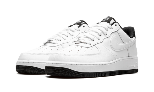 Air Force 1 '07 "White / Black" DR9867 102