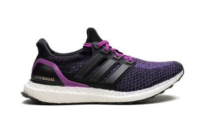 ULTRABOOST WMNS "Shock Purple" AQ5935