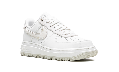 Air Force 1 Luxe "Summit White" DD9605 100