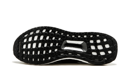 UltraBoost "Utility Black" S80731