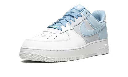 Air Force 1 '07 LV8 "Psychic Blue" CZ0337 400