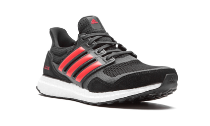 ULTRABOOST S&L WMNS "Energy Pink" EG8119