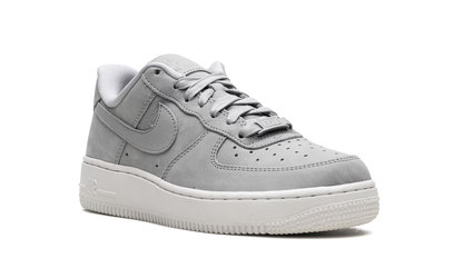AIR FORCE 1 LO '07 PRM WMNS "Wolf Grey" DR9503 001