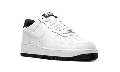 Air Force 1 '07 "White / Black" DR9867 102