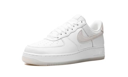 Air Force 1 '07 LV8 "Summit White" FN5832 100