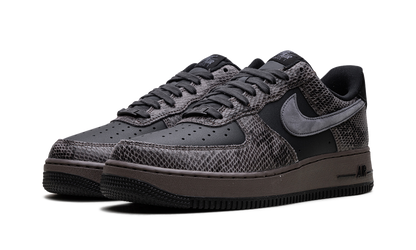 Air Force 1 Low "Off Noir Snakeskin" HF2898 001