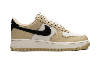 Air Force 1 '07 LX Low "Team Gold" DV7186 700