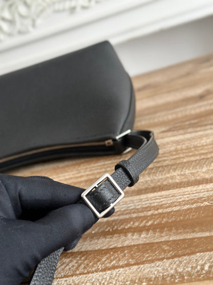 HM Berlingot Shoulder Bag Black Epsom Leather 270325