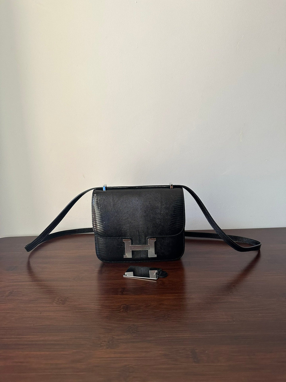CONSTANCE 18 BLACK LIZARD SILVER HARDWARE