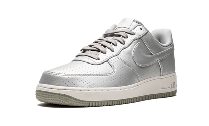 Air Force 1 '07 LV8 "SILVER" 718152 013