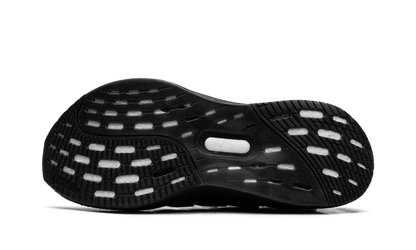 Ultraboost 5 WMNS "TRIPLE BLACK" ID8847
