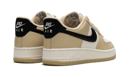 Air Force 1 '07 LX Low "Team Gold" DV7186 700
