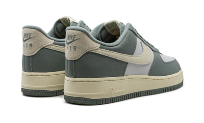 Air Force 1 Low LX "Mica Green" DV7186 300