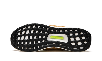 Ultraboost 5.0 DNA "Mesa Signal Green" GX5255