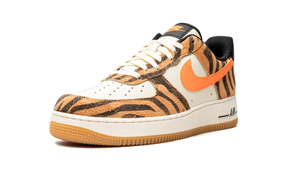 Air Force 1 '07 PRM "Daktari Stripes" DJ6192 100