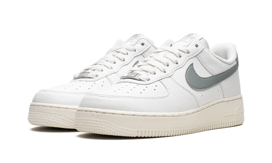 AIR FORCE 1 '07 NEXT NATURE MNS WMNS "Mica Green" DN1430 107