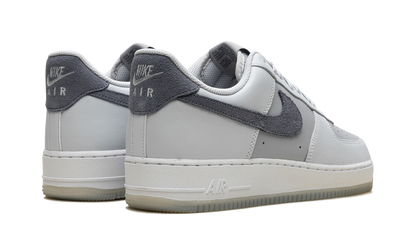 Air Force 1 '07 LV8 "Pure Platinum / Light Carbon" FJ4170 001