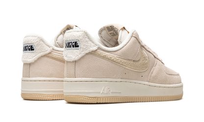 AIR FORCE 1 '07 SE MNS WMNS "Phantom / Sanddrift Fleece" DQ7583 001