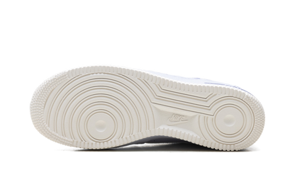 Air Force 1 Low LV8 2 GS "Ghost Sail" HV4760 002